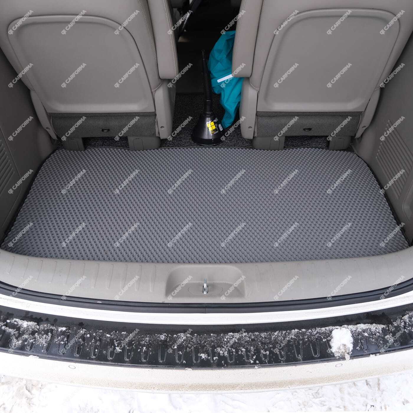 Ворсовые коврики на KIA Carnival III 9 мест и 11 мест 2014 - 2021 в Йошкар-Оле Ворсовые коврики на KIA Carnival III 9 мест и 11 мест 2014 - 2021 в Йошкар-Оле