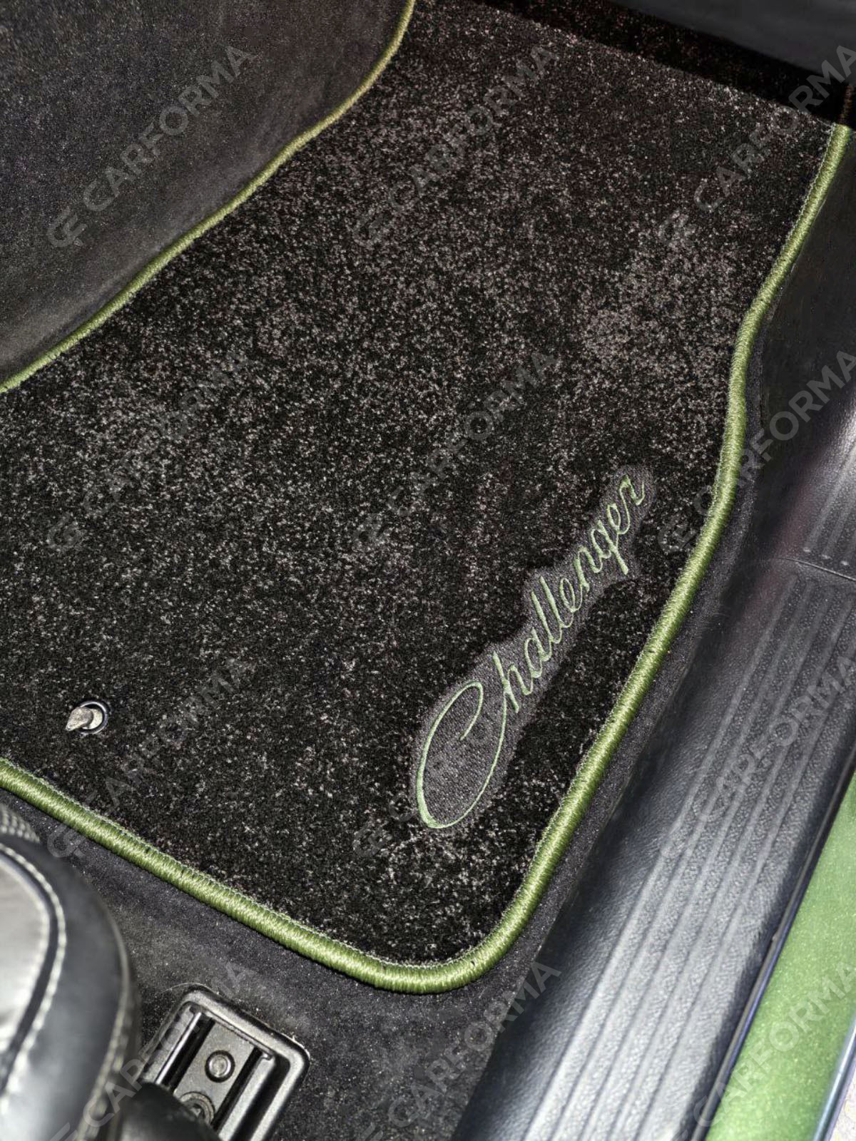 Коврики на Dodge Challenger III 2008&nbsp;-&nbsp;2023 в Йошкар-Оле