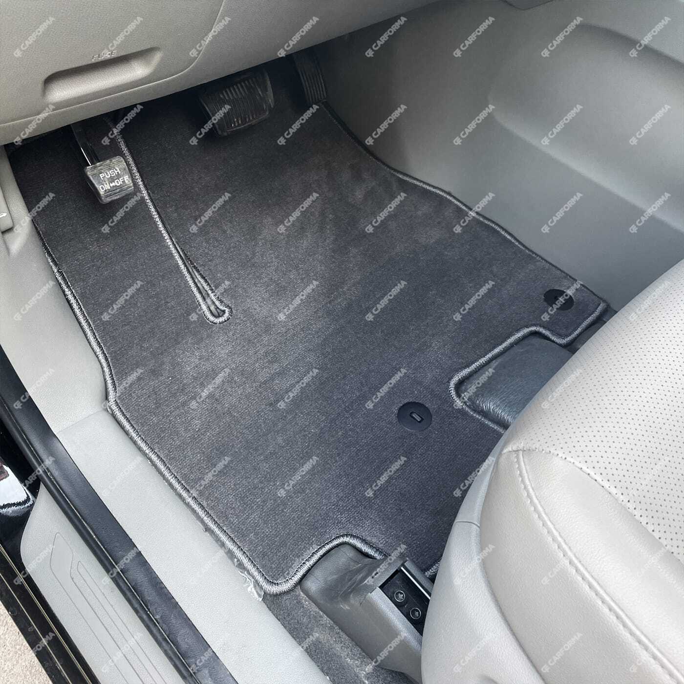 Ворсовые коврики на KIA Carnival III 9 мест и 11 мест 2014 - 2021 в Йошкар-Оле Ворсовые коврики на KIA Carnival III 9 мест и 11 мест 2014 - 2021 в Йошкар-Оле