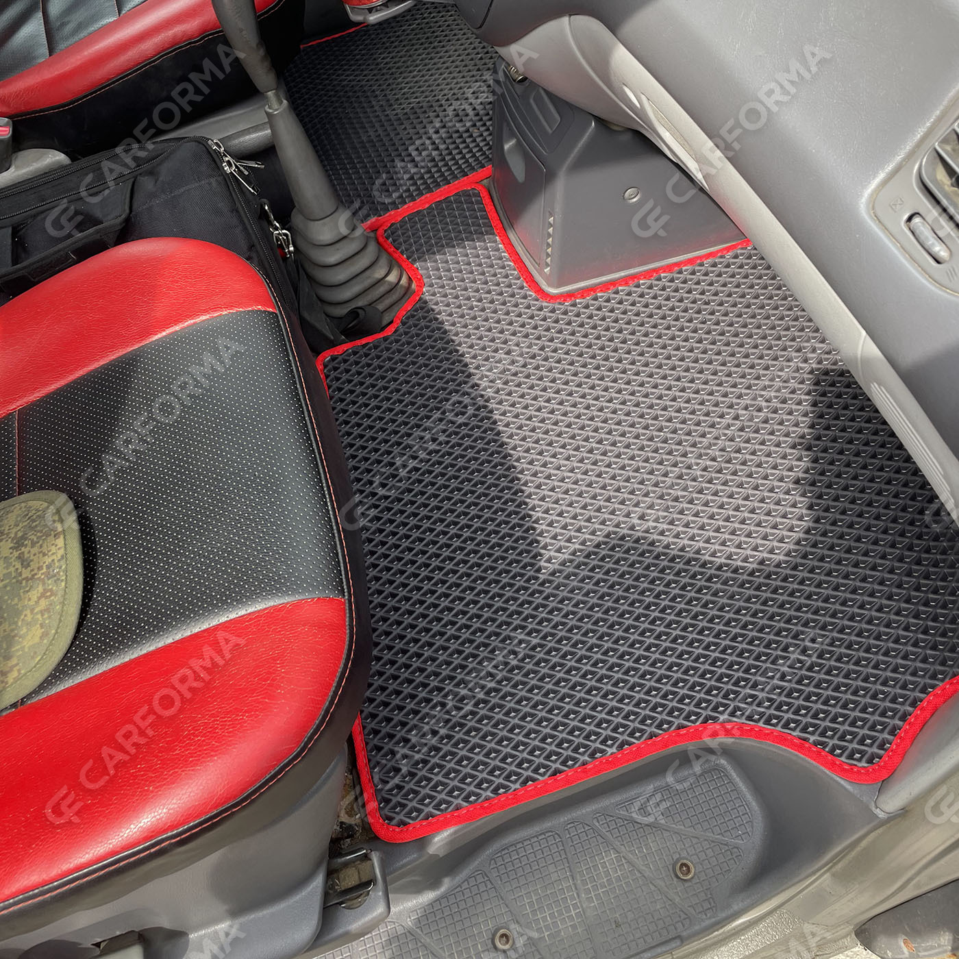 Ворсовые коврики на Mitsubishi Space Gear 1994&nbsp;-&nbsp;2007 в Йошкар-Оле