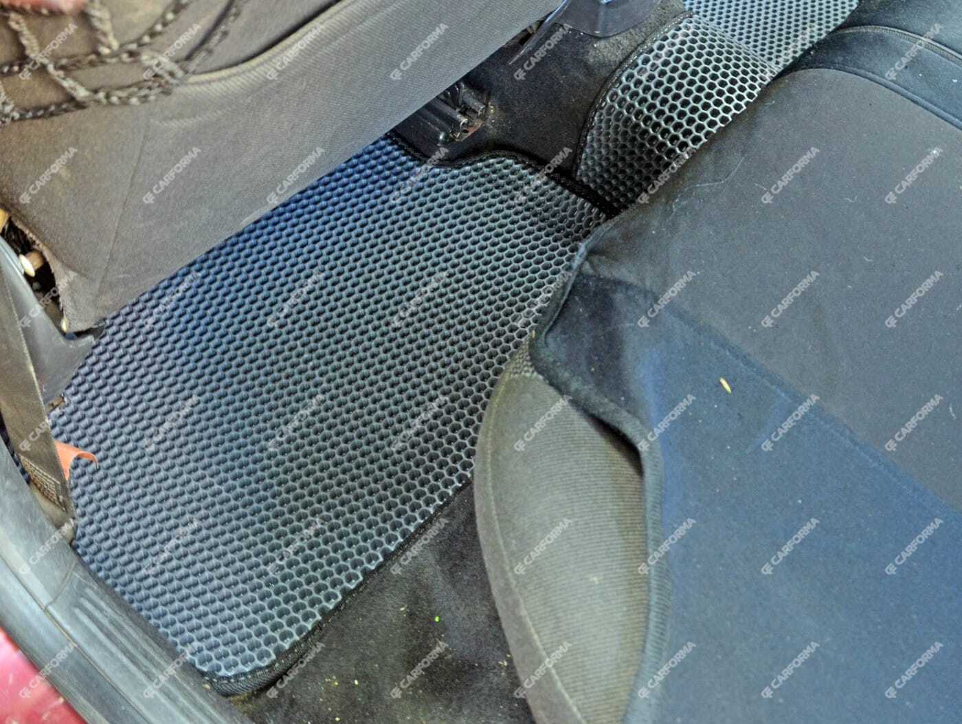 Коврики на Ford Focus I 1998 - 2005 в Йошкар-Оле Коврики на Ford Focus I 1998 - 2005 в Йошкар-Оле