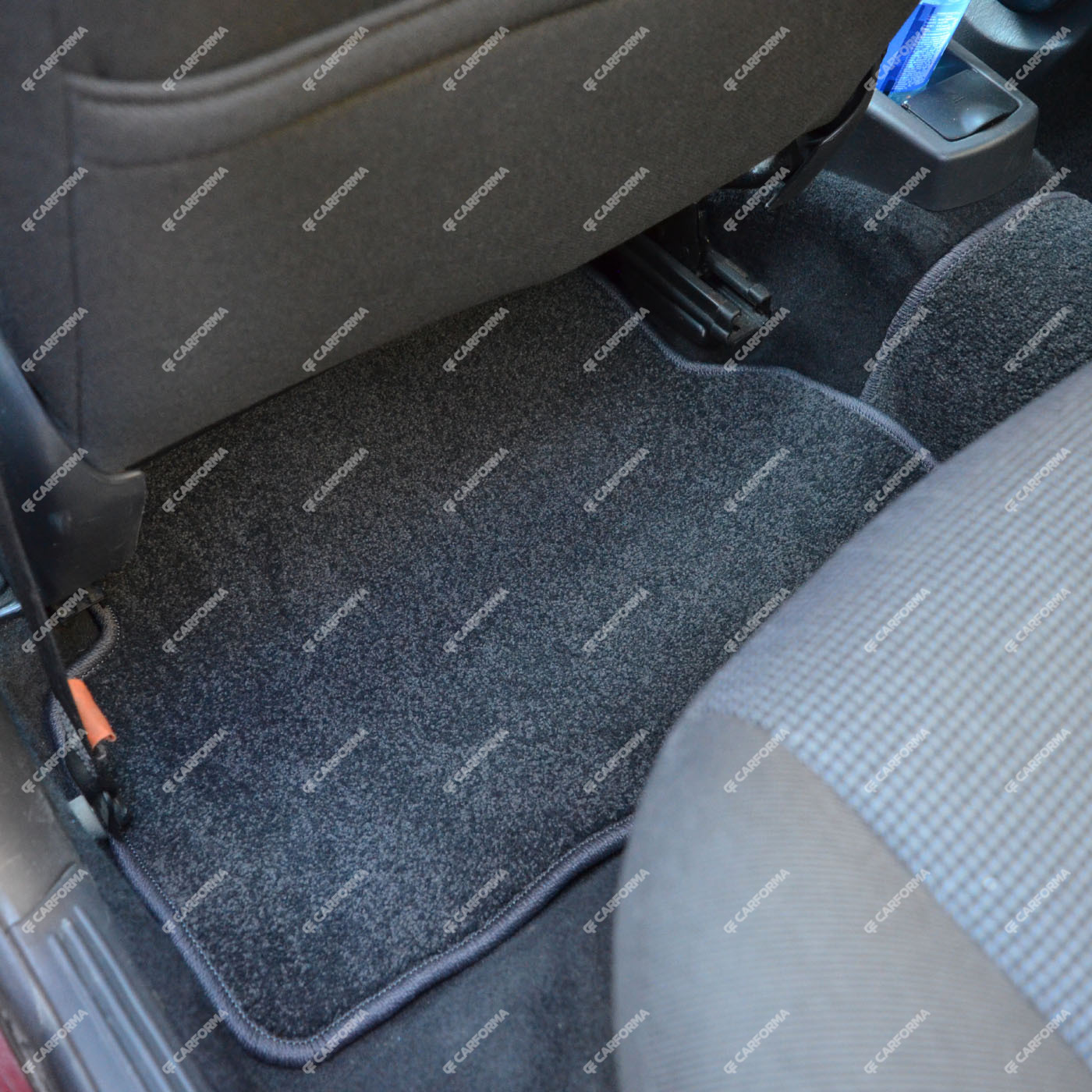 Коврики на Ford Focus I 1998 - 2005 в Йошкар-Оле Коврики на Ford Focus I 1998 - 2005 в Йошкар-Оле