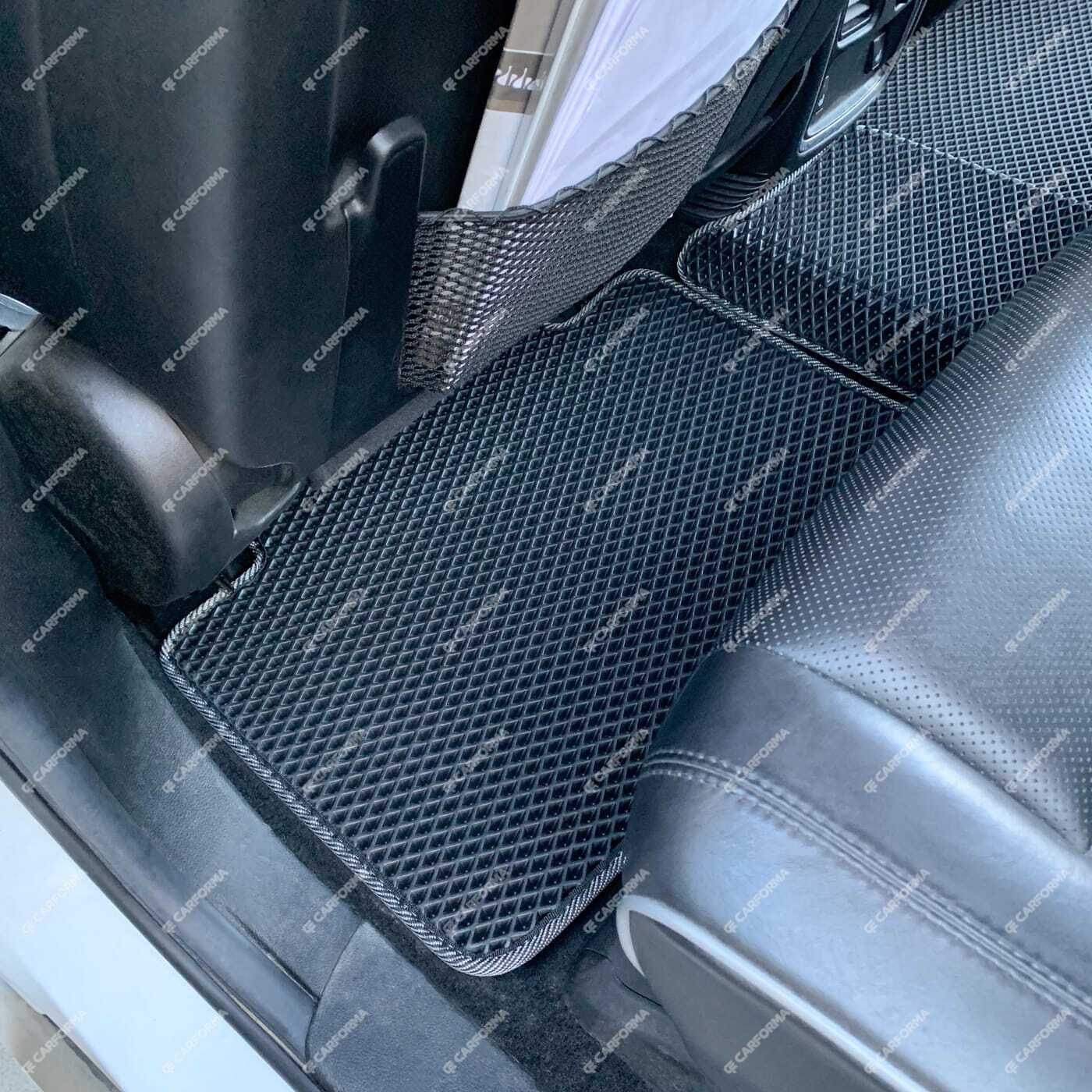 Ворсовые коврики на Jeep Grand Cherokee (WK2) 2010 - 2022 в Йошкар-Оле Ворсовые коврики на Jeep Grand Cherokee (WK2) 2010 - 2022 в Йошкар-Оле