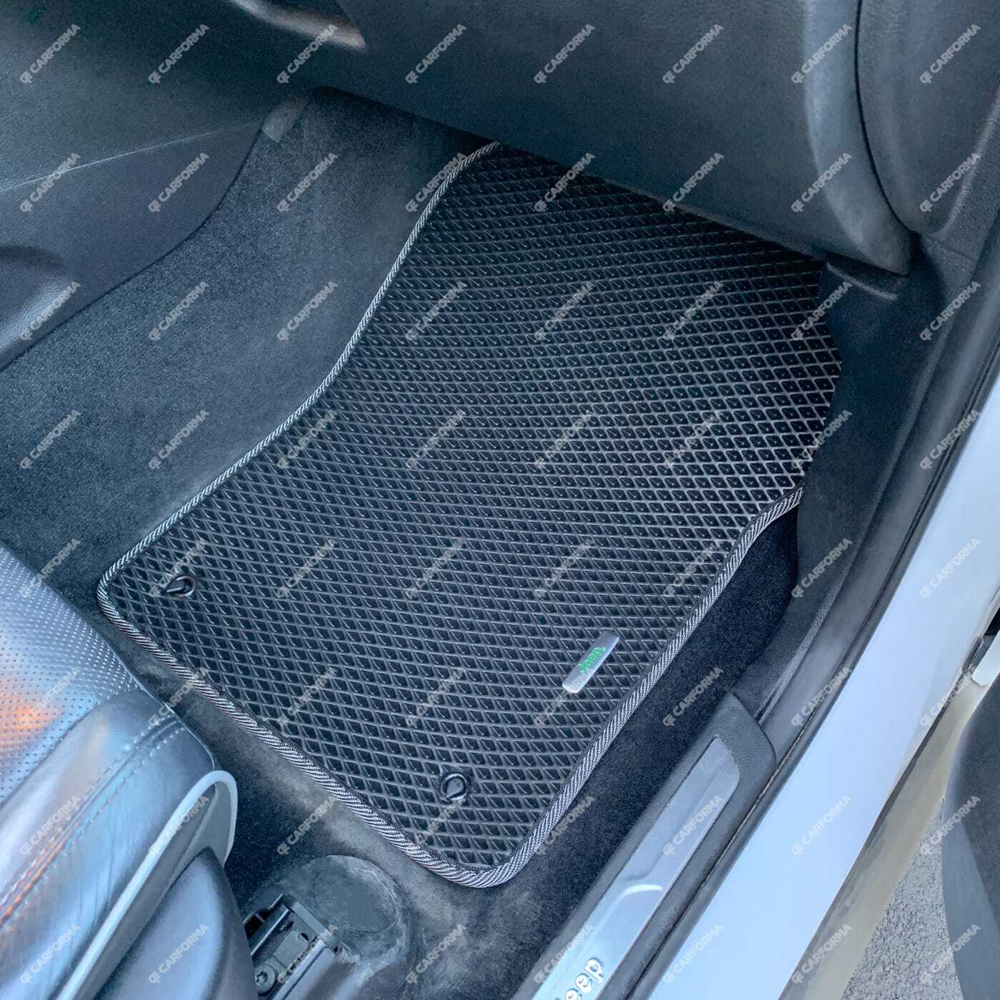 Ворсовые коврики на Jeep Grand Cherokee (WK2) 2010 - 2022 в Йошкар-Оле Ворсовые коврики на Jeep Grand Cherokee (WK2) 2010 - 2022 в Йошкар-Оле