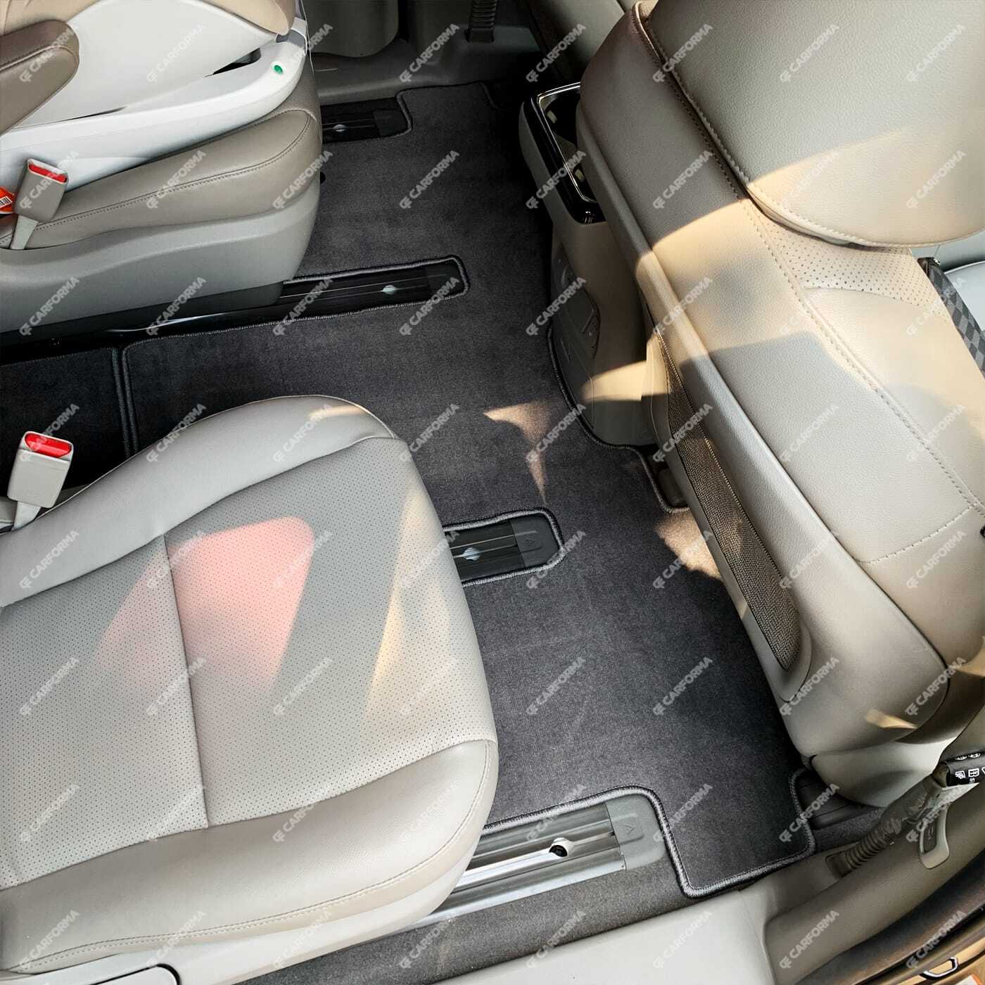 Ворсовые коврики на KIA Carnival III 9 мест и 11 мест 2014 - 2021 в Йошкар-Оле Ворсовые коврики на KIA Carnival III 9 мест и 11 мест 2014 - 2021 в Йошкар-Оле