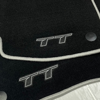 Ворсовые коврики на Audi TT (8N) 1998 - 2006 в Йошкар-Оле
