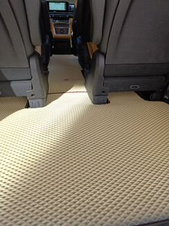 EVA коврики на KIA Carnival IV 11 мест 2020 - 2025 в Йошкар-Оле EVA коврики на KIA Carnival IV 11 мест 2020 - 2025 в Йошкар-Оле