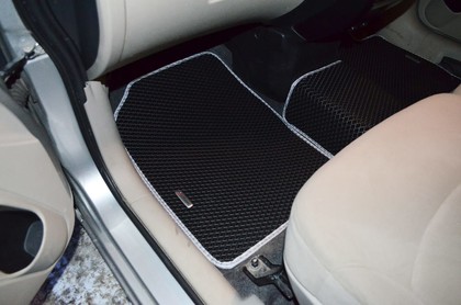 Ворсовые коврики на Mitsubishi Colt Plus VI 2004 - 2012 в Йошкар-Оле