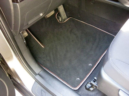 Коврики на KIA Sorento II 2009 - 2012 в Йошкар-Оле