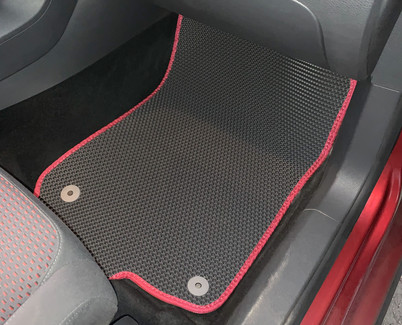 Ворсовые коврики на Seat Leon II 2005 - 2013 в Йошкар-Оле