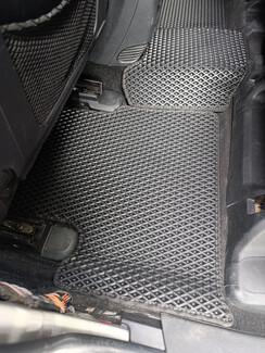 Ворсовые коврики на Jeep Grand Cherokee (WK2) 2010 - 2022 в Йошкар-Оле Ворсовые коврики на Jeep Grand Cherokee (WK2) 2010 - 2022 в Йошкар-Оле