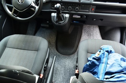 Ворсовые коврики на Volkswagen Caravelle (T5) 2003 - 2015 в Йошкар-Оле