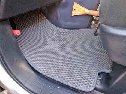 Ворсовые коврики на Toyota Voxy (R80) 2014 - 2021 в Йошкар-Оле