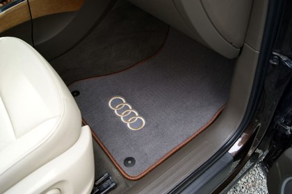Ворсовые коврики на Audi Q5 I 2008 - 2017 в Йошкар-Оле