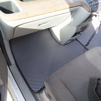 EVA коврики на Honda StepWGN V 2015 - 2021 в Йошкар-Оле