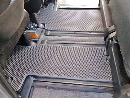 Ворсовые коврики на Toyota Voxy (R80) 2014 - 2021 в Йошкар-Оле