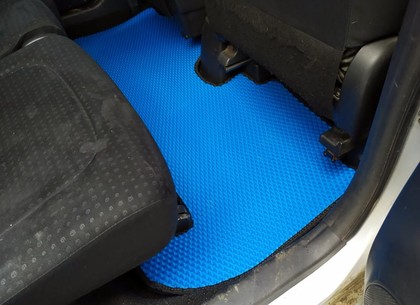 Ворсовые коврики на Toyota Ractis I 2005 - 2010 в Йошкар-Оле