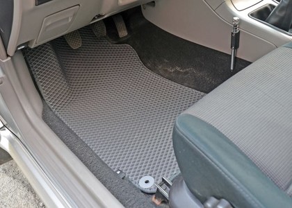 Ворсовые коврики на Subaru Forester II 2002 - 2008 в Йошкар-Оле