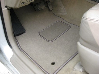 Ворсовые коврики на Lexus LX 470 1997 - 2007 в Йошкар-Оле