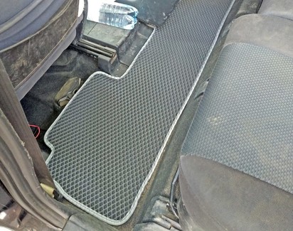 Ворсовые коврики на Toyota Wish I 2003 - 2009 в Йошкар-Оле