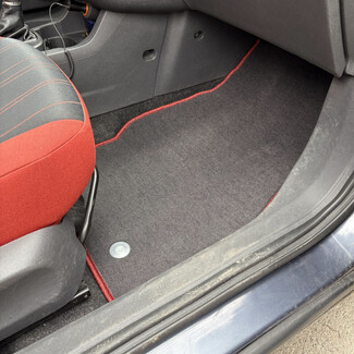 Коврики на Opel Corsa D 2006 - 2014 в Йошкар-Оле Коврики на Opel Corsa D 2006 - 2014 в Йошкар-Оле