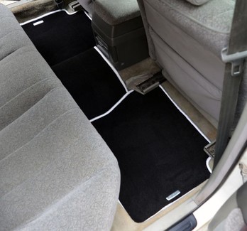 Ворсовые коврики на Toyota Chaser (X100) 1996 - 2001 в Йошкар-Оле