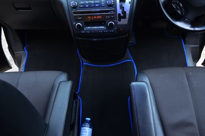Ворсовые коврики на Nissan Elgrand (E51) 2002 - 2010 в Йошкар-Оле