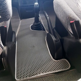 Ворсовые коврики на Mitsubishi Delica 4 1994 - 2007 в Йошкар-Оле