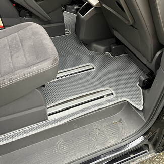 Коврики на Volkswagen Multivan (T7) 2021&nbsp;-&nbsp;2026 в Йошкар-Оле