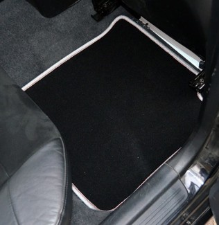 Коврики на Mitsubishi Lancer Evolution VIII 2003 - 2006 в Йошкар-Оле
