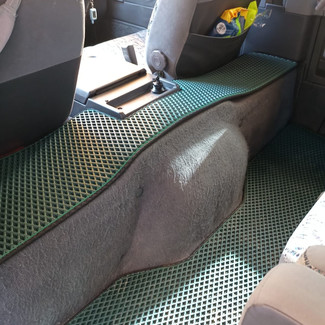 Коврики на Mitsubishi Delica 3 1986 - 1999 в Йошкар-Оле