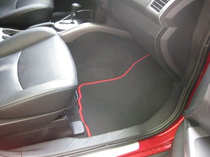 Коврики на Mitsubishi Outlander XL 2005 - 2013 в Йошкар-Оле