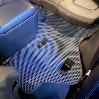 Ворсовые коврики на Infiniti QX80 2013 - 2025 в Йошкар-Оле