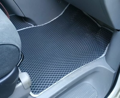 Ворсовые коврики на Toyota Alphard (H10) 2002 - 2008 в Йошкар-Оле