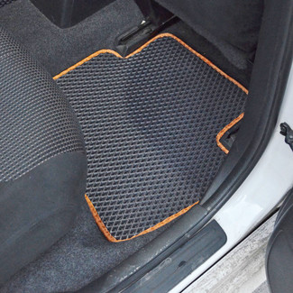 Ворсовые коврики на Nissan Tiida (C11) 2004 - 2014 в Йошкар-Оле