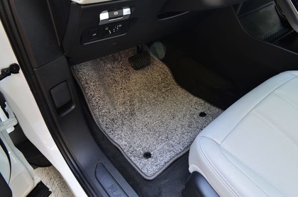 Ворсовые коврики на Land Rover Range Rover Evoque II 2018 - 2025 в Йошкар-Оле