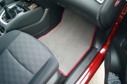 Ворсовые коврики на Nissan Qashqai (J11) (Английская сборка) 2013 - 2025 в Йошкар-Оле
