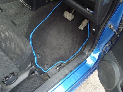 Ворсовые коврики на Honda Mobilio Spike 2002 - 2008 в Йошкар-Оле