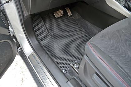 Ворсовые коврики на Suzuki Vitara 2014 - 2025 в Йошкар-Оле