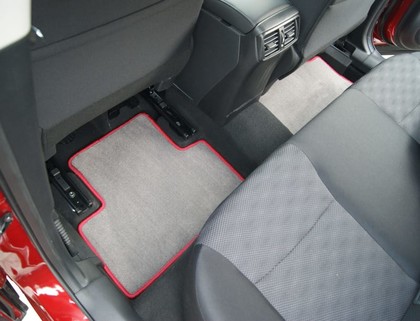 Ворсовые коврики на Nissan Qashqai (J11) (Английская сборка) 2013 - 2025 в Йошкар-Оле
