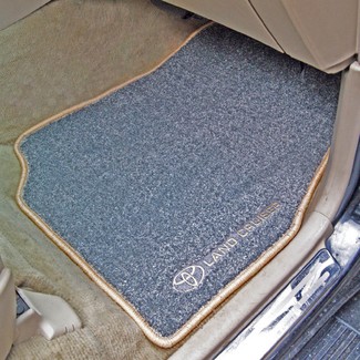 Ворсовые коврики на Toyota Land Cruiser 100 1998 - 2007 в Йошкар-Оле