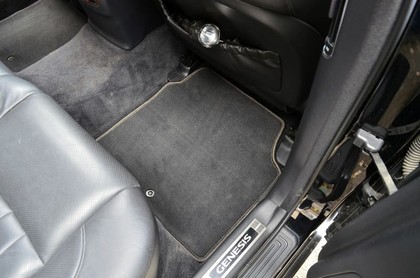 Ворсовые коврики на Hyundai Genesis I 2008 - 2014 в Йошкар-Оле