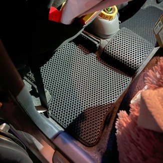 Ворсовые коврики на Toyota Vitz I 1998 - 2005 в Йошкар-Оле