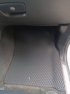 Ворсовые коврики на Jeep Grand Cherokee (WK2) 2010 - 2022 в Йошкар-Оле Ворсовые коврики на Jeep Grand Cherokee (WK2) 2010 - 2022 в Йошкар-Оле