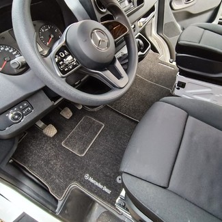 Ворсовые коврики на Mercedes Sprinter (W907/W910) 2018 - 2025 в Йошкар-Оле