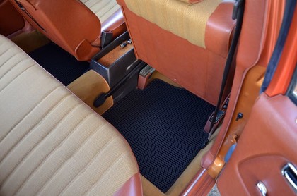 Ворсовые коврики на Mercedes W123 1975 - 1986 в Йошкар-Оле