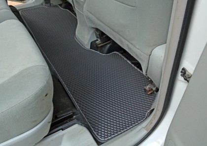 Ворсовые коврики на Toyota Prius Alpha 2011 - 2021 в Йошкар-Оле