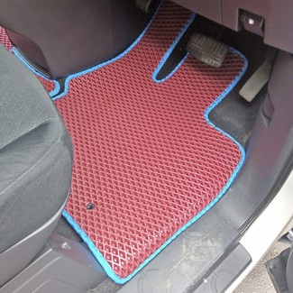 Коврики на Mitsubishi Delica D:5 2007 - 2025 в Йошкар-Оле