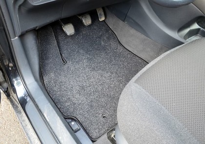 Ворсовые коврики на Toyota Auris I 2006 - 2012 в Йошкар-Оле
