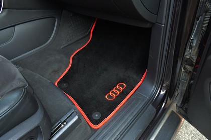 Ворсовые коврики на Audi Q7 I 2005 - 2015 в Йошкар-Оле